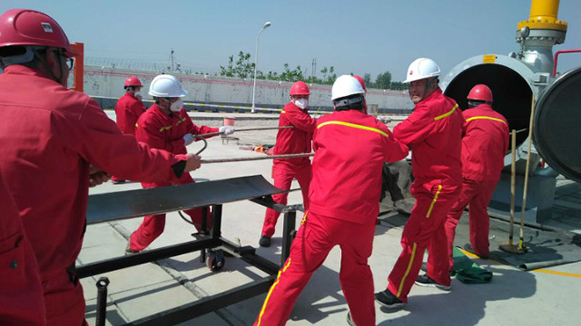 �ܵ�й©��ʯ�ͺ���ܵ������ŷŵ�ʯ����ɭh(hu��n)����Ⱦ��������؟�Α���ν綨��